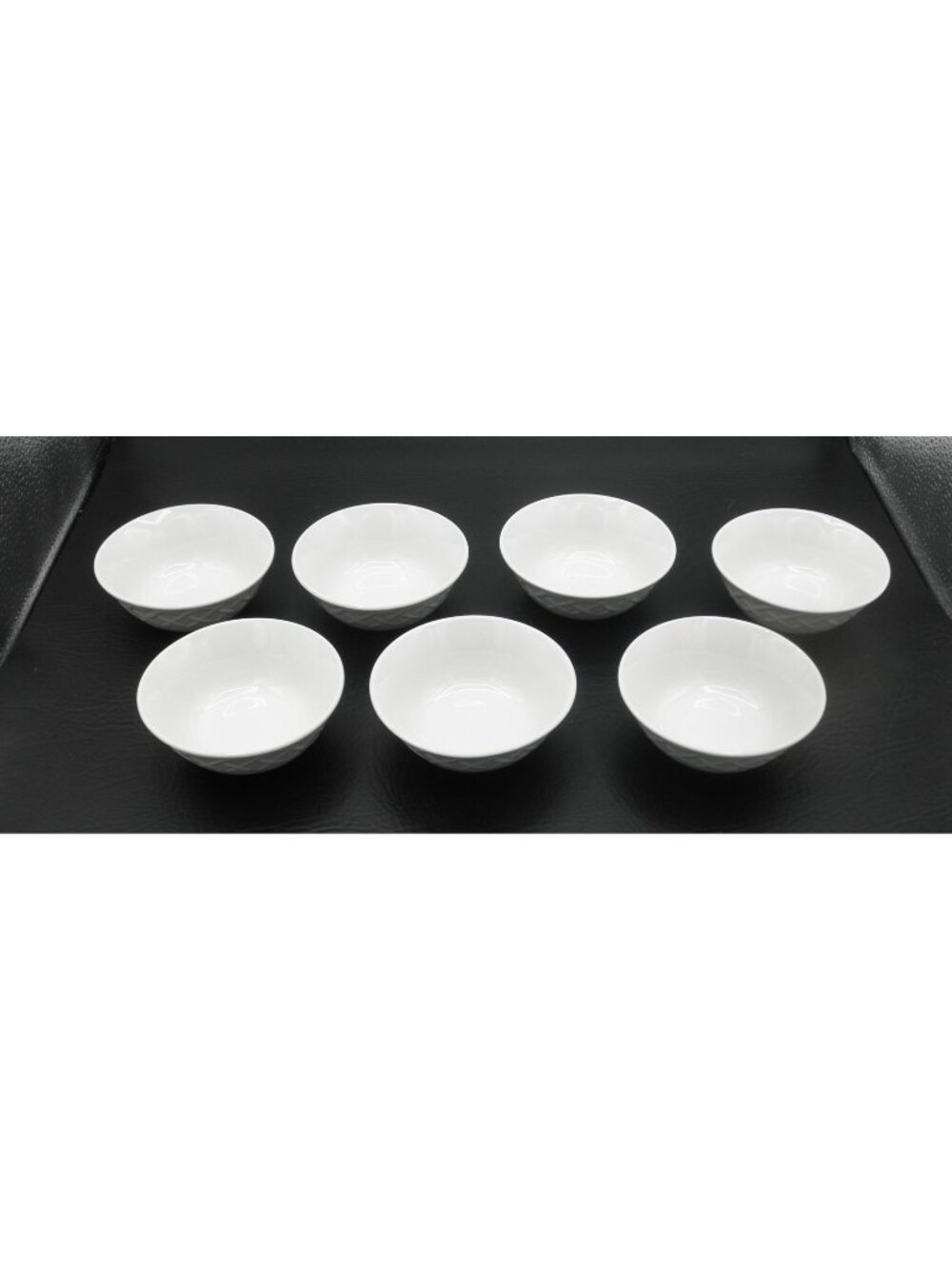 Picnic by Oneida 4 Inch Sauce Dip Dipping Bowls Set of 7 Pattern Code: ONEPIC